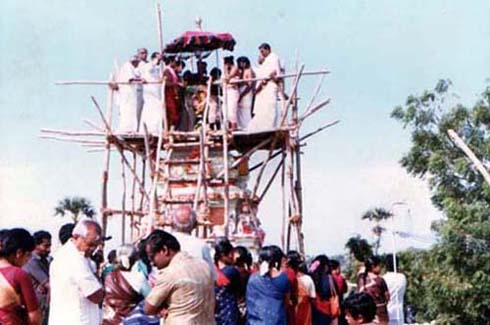Vinayagar Kovil Kumbabisheham