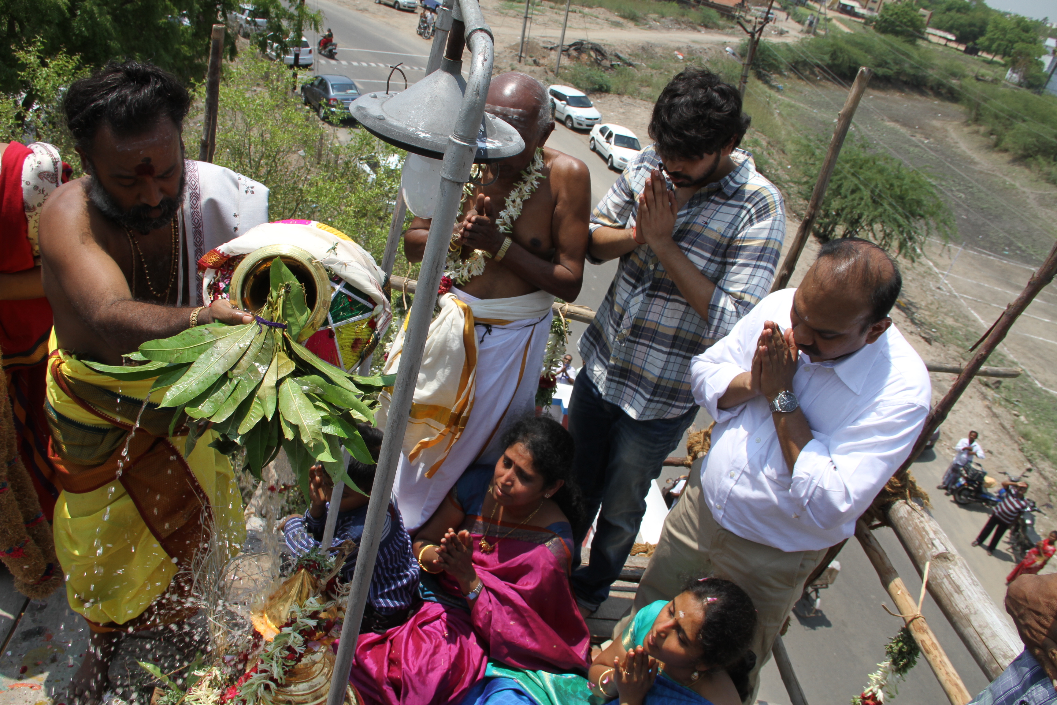 Vinayagar Kovil Kumbabisheham